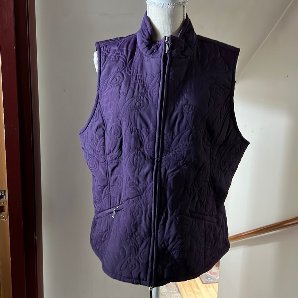 Croft&Barrow Quilted vest Eggplant Size XL